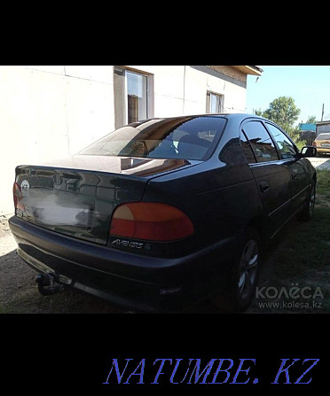 Жылдың Toyota Avensis  отбасы  - изображение 1