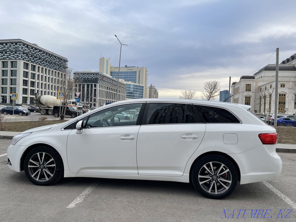Toyota Avensis    года Астана - изображение 4