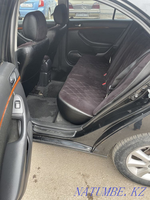 Toyota Avensis    года Караганда - изображение 7