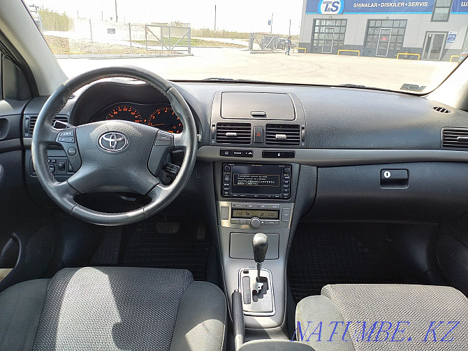 Жылдың Toyota Avensis Большой чаган - изображение 5