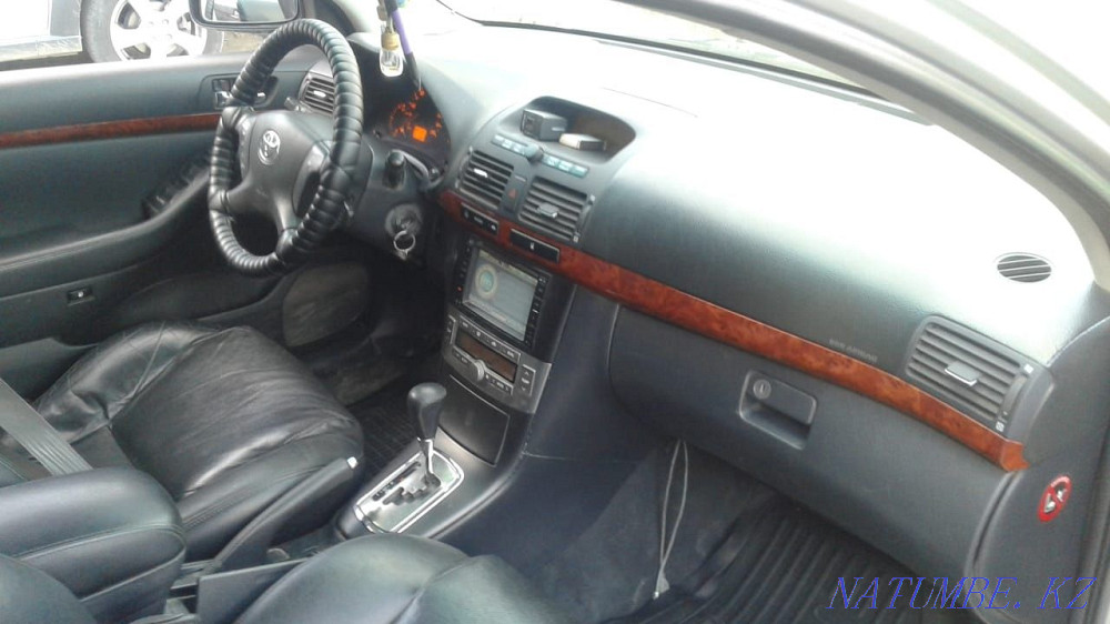 Toyota Avensis    года Атырау - изображение 4