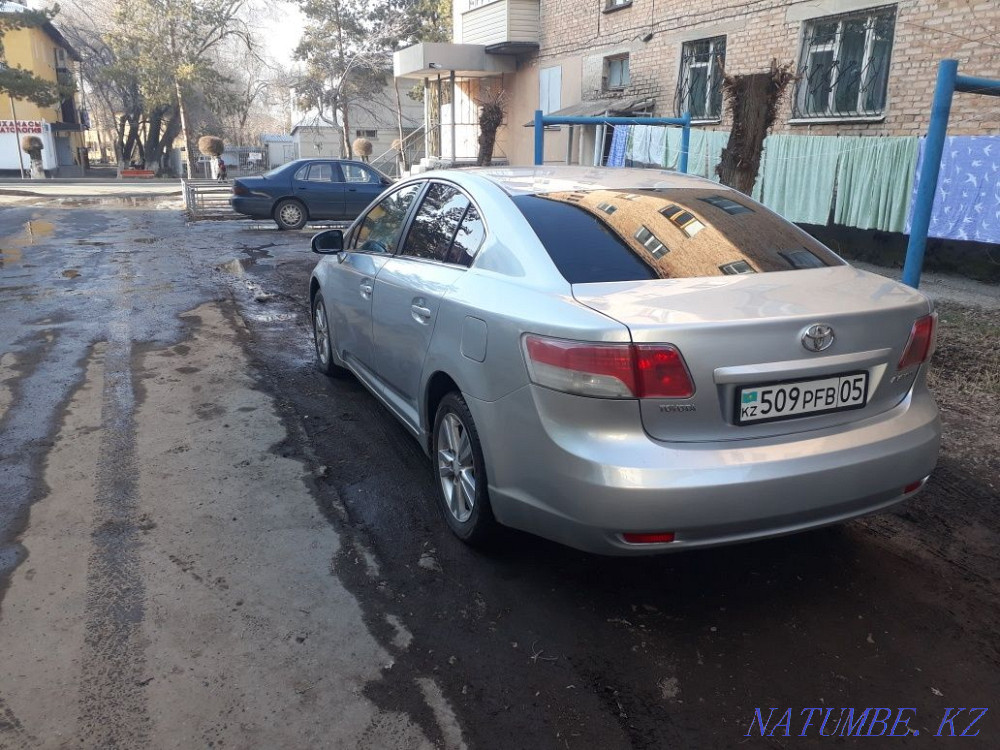 Toyota Avensis    year Tekeli - photo 8