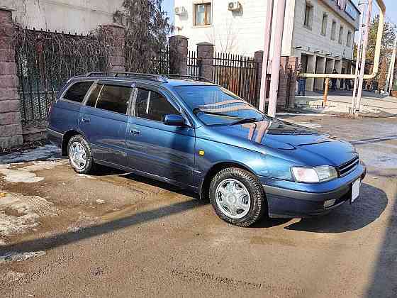 Toyota Caldina    года  Алматы