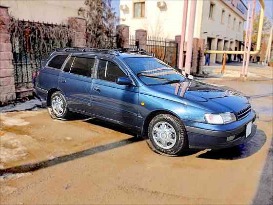 Toyota Caldina    года  Алматы