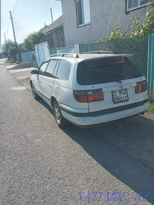 Toyota Caldina    year Taraz - photo 1