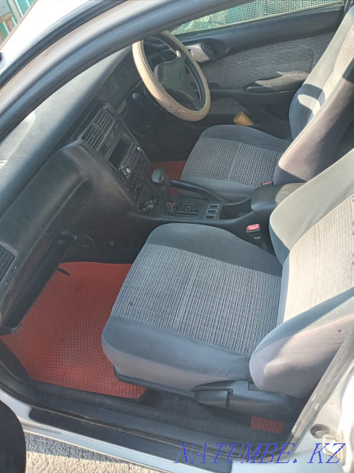 Toyota Caldina    year Taraz - photo 6