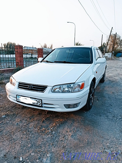 Toyota Camry    года  - изображение 1