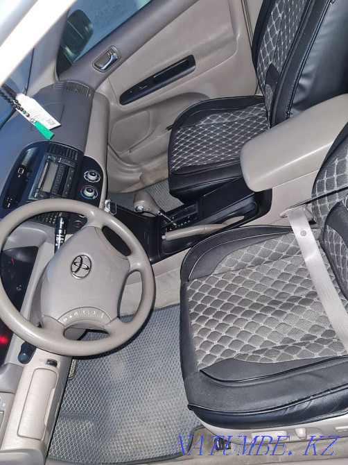 Toyota Camry    года  - изображение 5