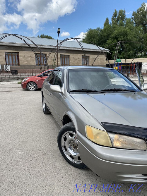 Toyota Camry    года Казцик - изображение 3