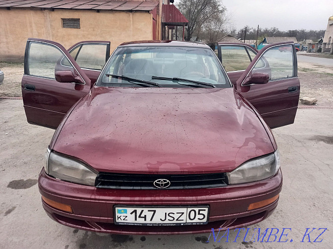 Toyota Camry    года Уштобе - изображение 4