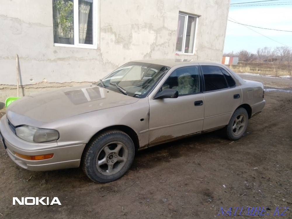 Toyota Camry    года  - изображение 4