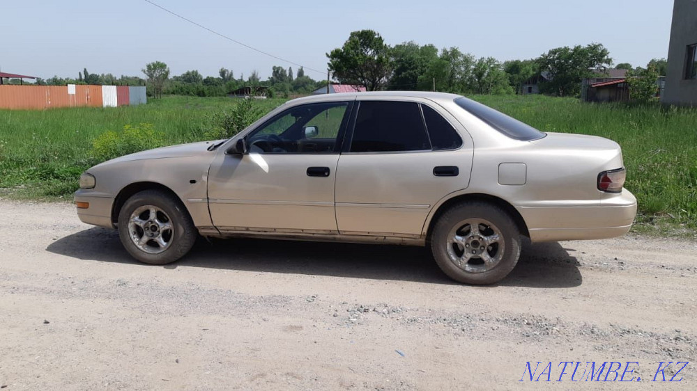 Toyota Camry    года  - изображение 8