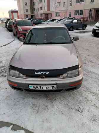 Toyota Camry    года 