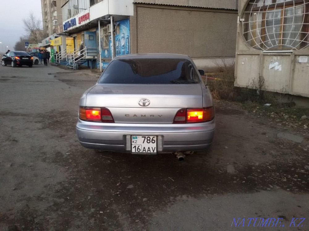 Toyota Camry    года Семей - изображение 4