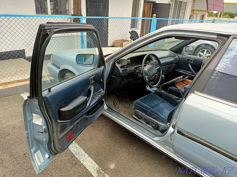 Toyota Camry    года Есик - изображение 1