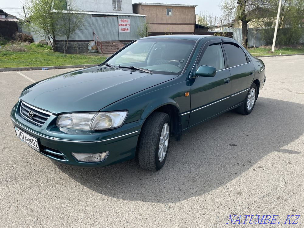 Toyota Camry    года Алматы - изображение 1