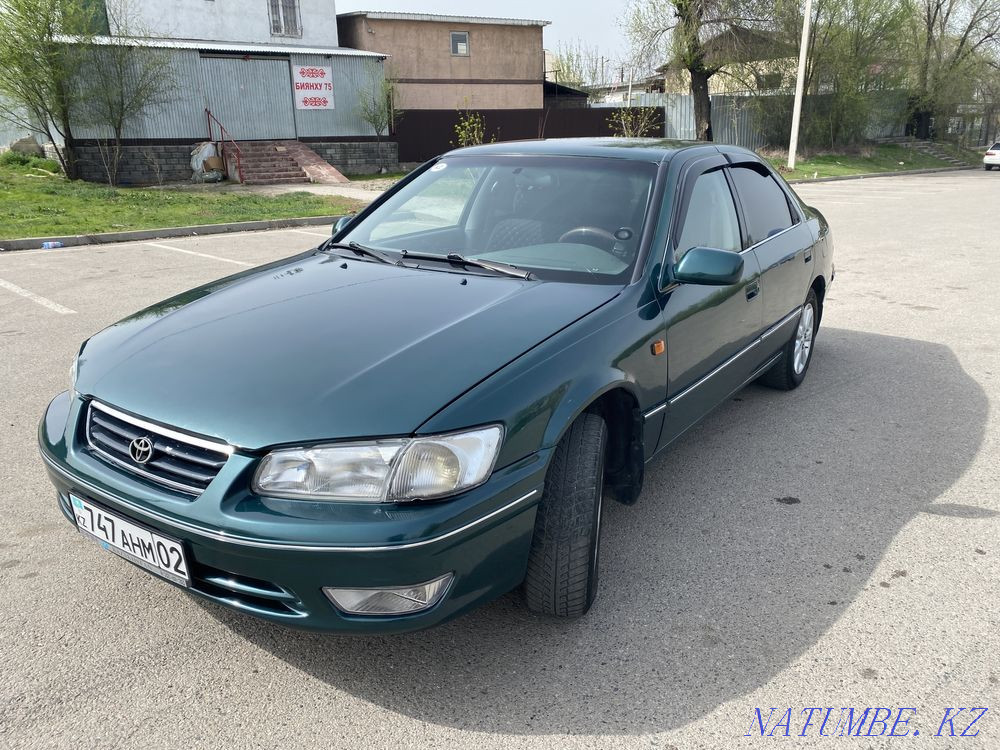 Toyota Camry    года Алматы - изображение 2