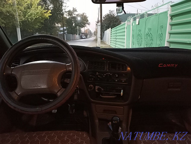 Toyota Camry    года  - изображение 8