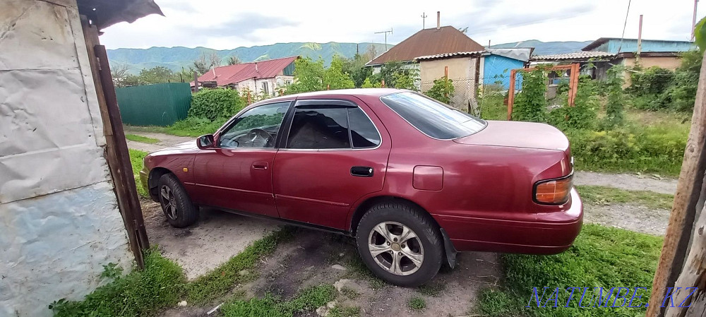 Toyota Camry    года Талдыкорган - изображение 3