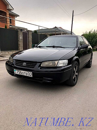 Жылдың Toyota Camry  Алматы - изображение 1