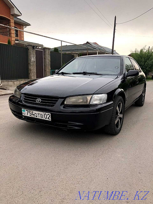 Toyota Camry    года Алматы - изображение 1
