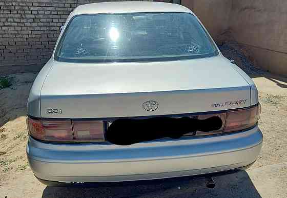 Toyota Camry    года Shymkent