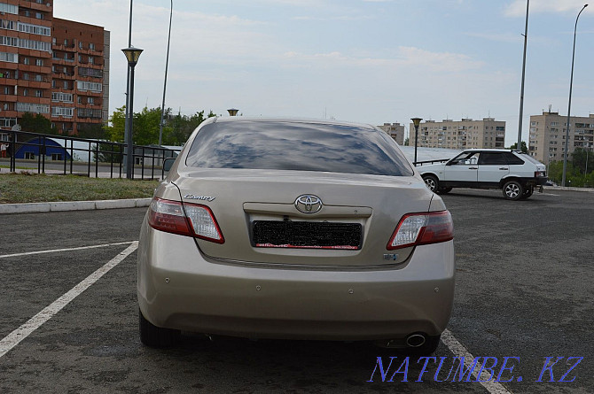 Toyota Camry    года Степногорск - photo 4