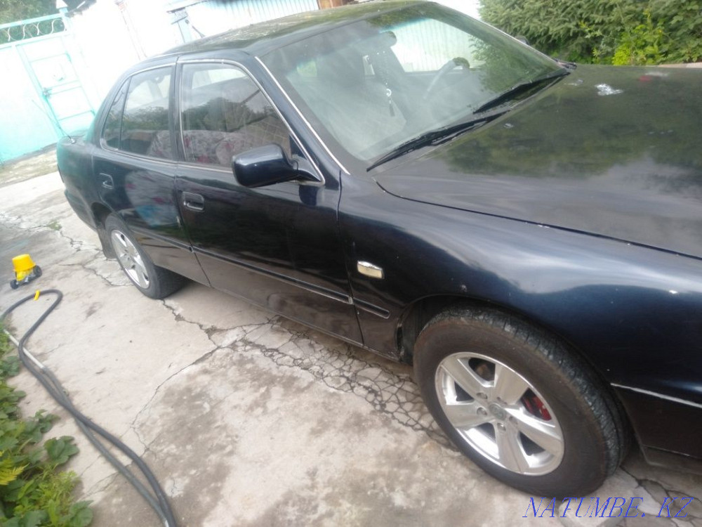 Toyota Camry    года Алматы - изображение 1