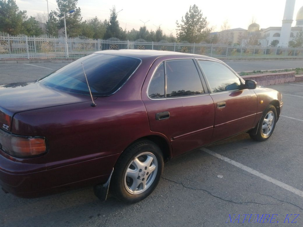 Toyota Camry    года Талдыкорган - изображение 7