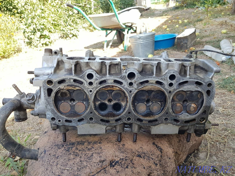 Toyota Camry    года  - изображение 4