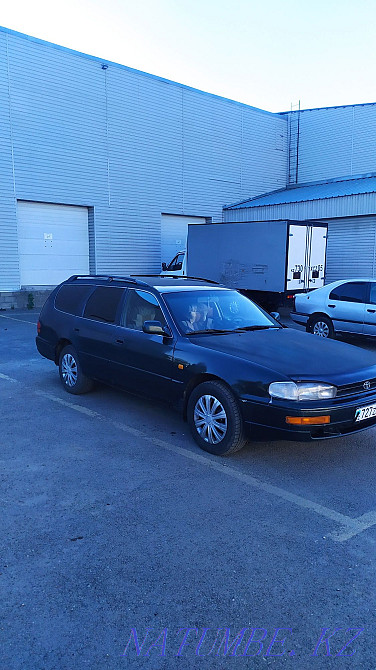 Toyota Camry    года Талдыкорган - изображение 3