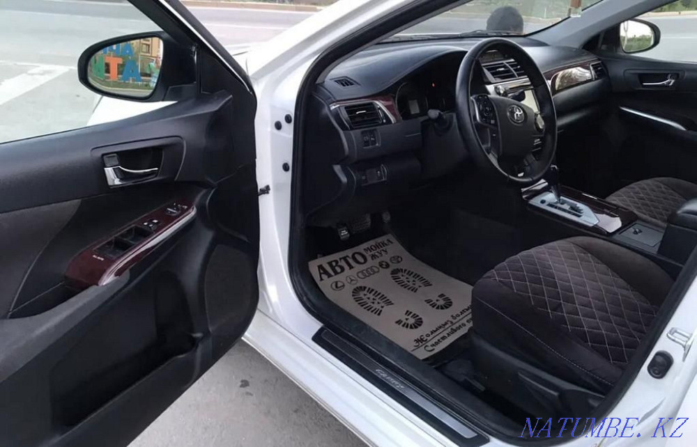 Toyota Camry    года Аксай - изображение 1