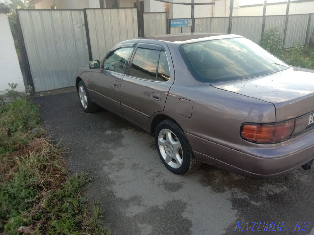 Toyota Camry    года Талдыкорган - изображение 2