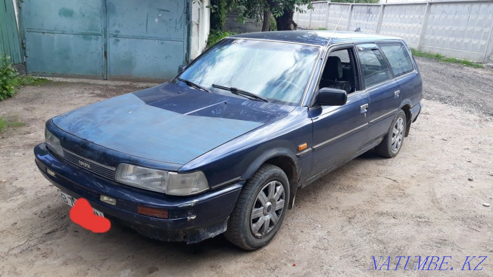 Toyota Camry    года Каскелен - изображение 10