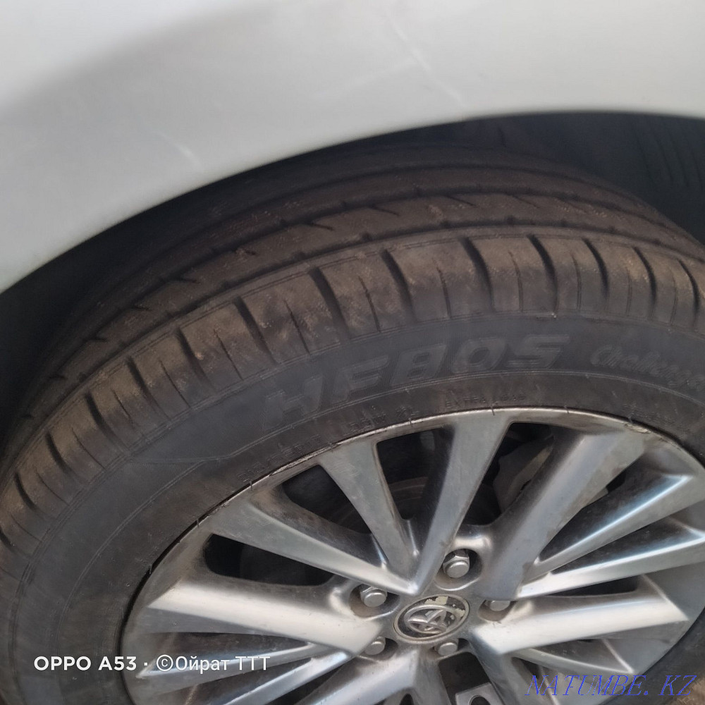 Toyota Camry    года Макинск - изображение 1