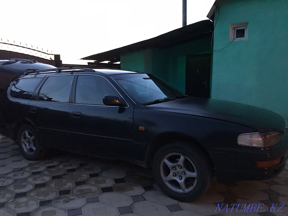 Toyota Camry    года  - изображение 3