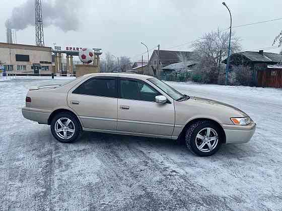 Toyota Camry    года  отбасы 