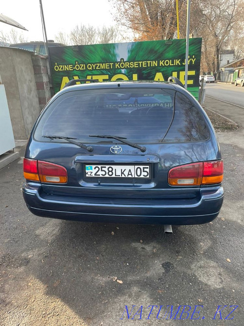 Toyota Camry    года Алматы - изображение 2