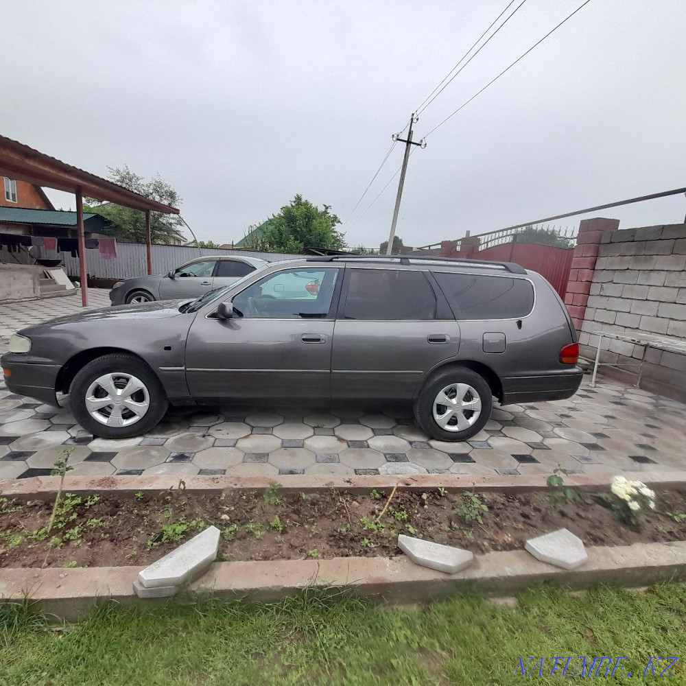Toyota Camry    года Алматы - изображение 4