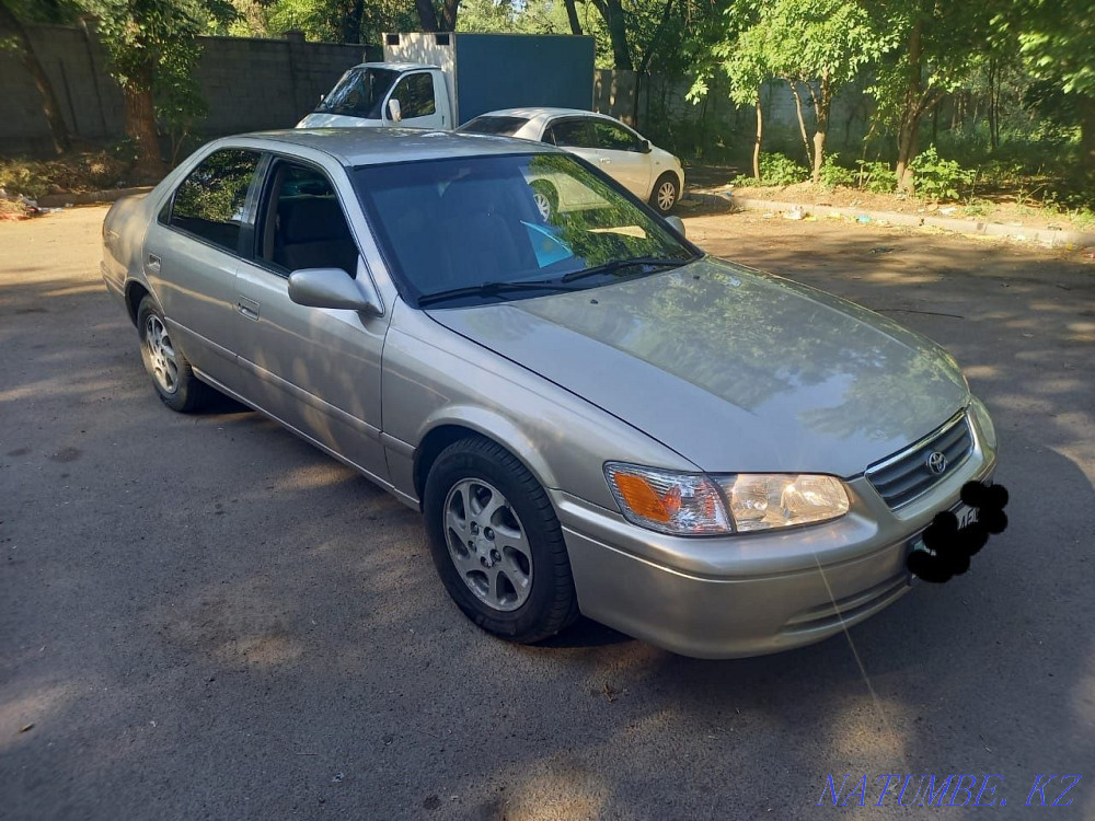 Toyota Camry    года Алгабас - изображение 4