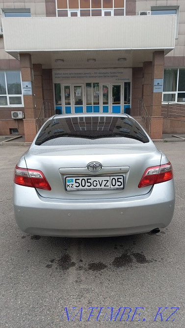 Toyota Camry    года Талгар - изображение 2