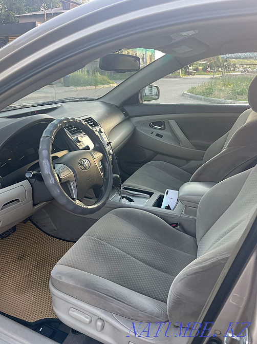 Toyota Camry    года Алматы - изображение 6