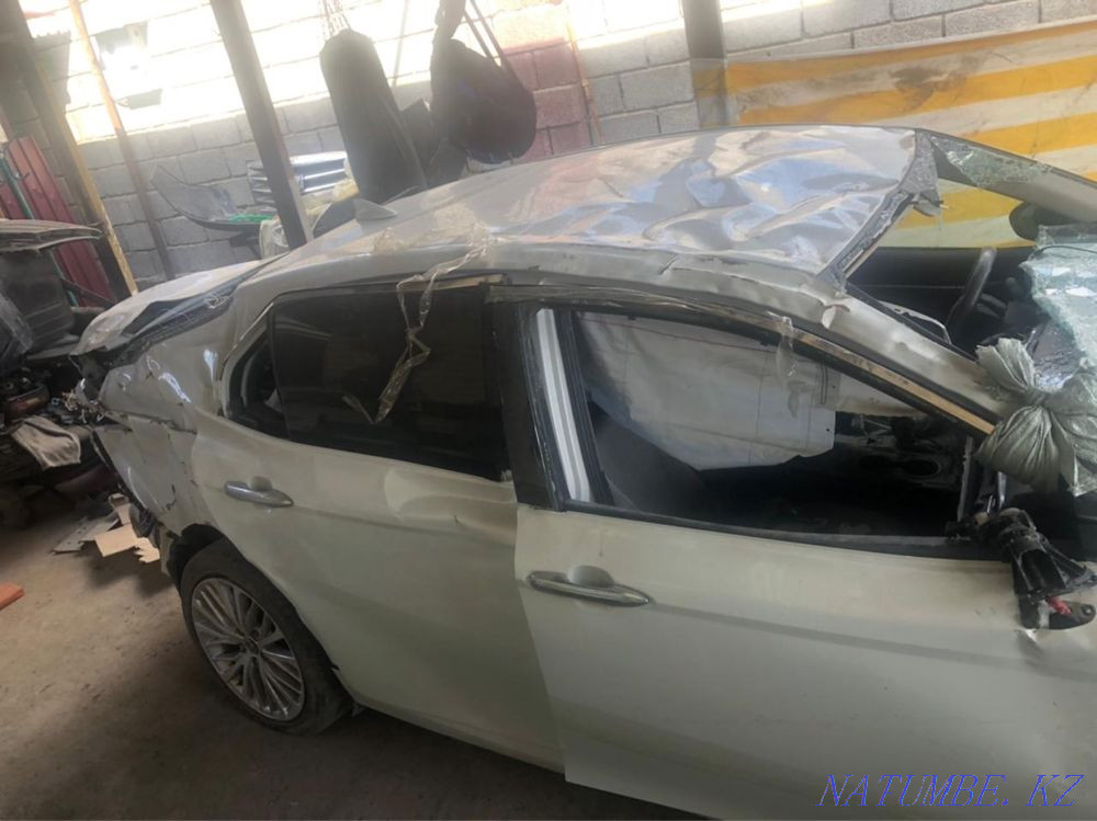 Toyota Camry    года Алматы - изображение 6