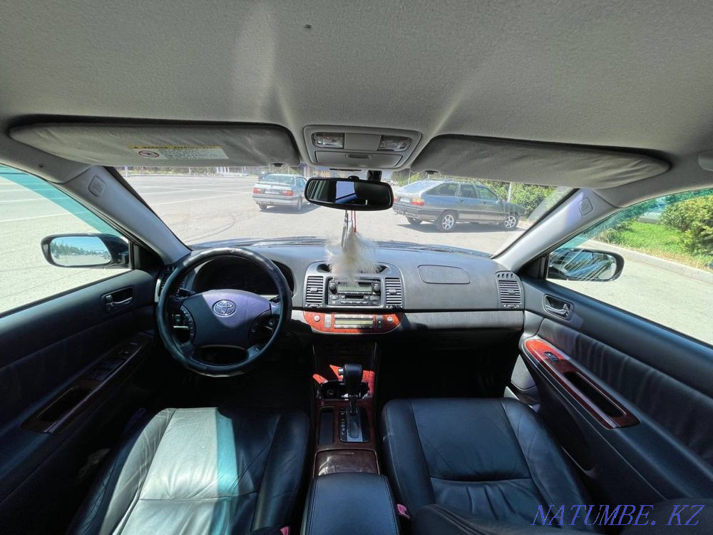 Toyota Camry    года Алматы - изображение 8