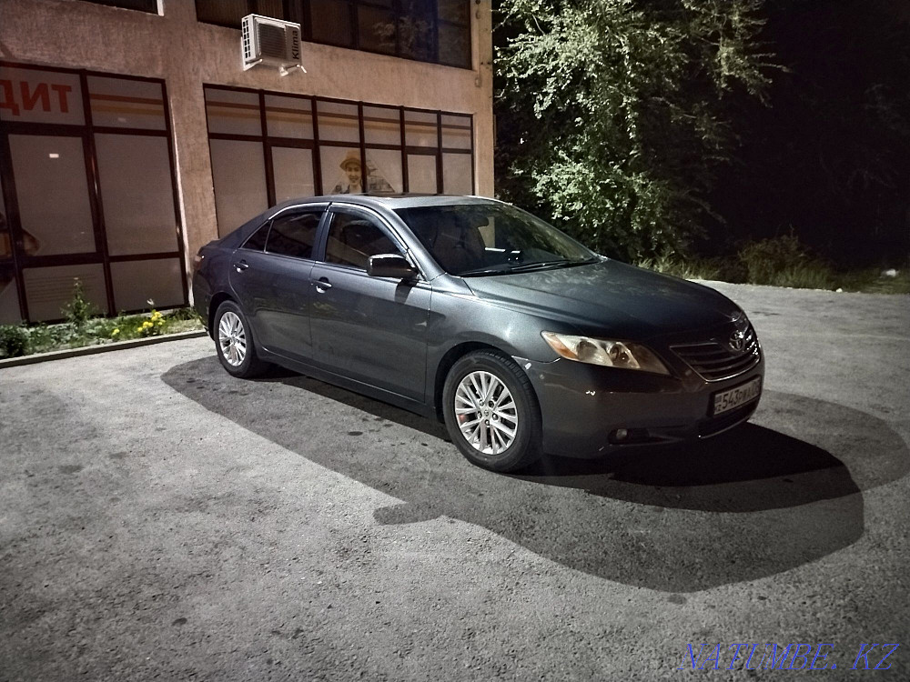 Toyota Camry    года Болтирик шешен - изображение 3