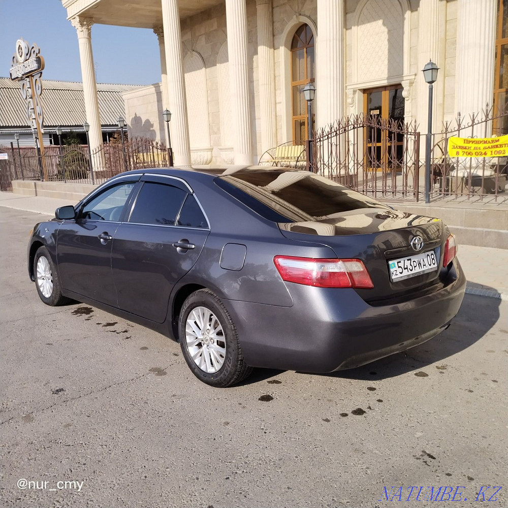 Toyota Camry    года Болтирик шешен - изображение 4