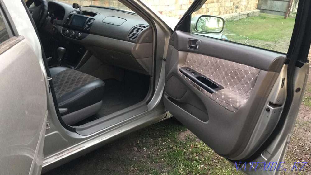 Toyota Camry    года Темиртау - изображение 6