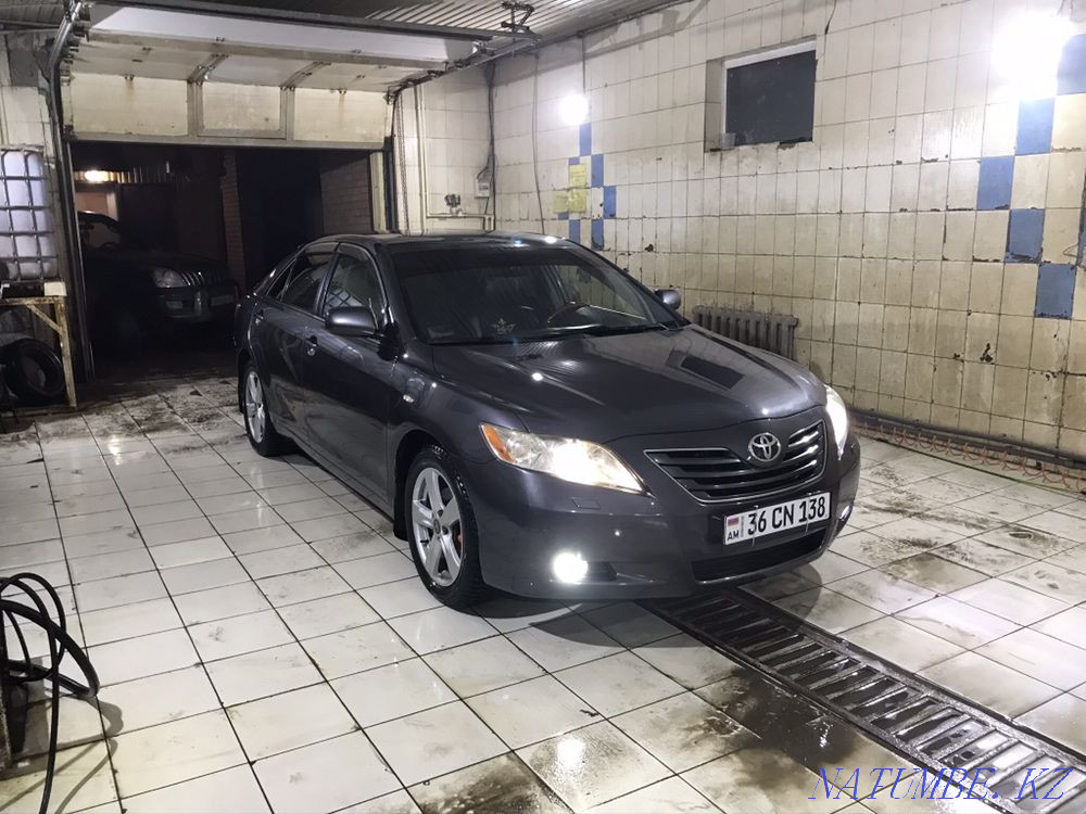 Toyota Camry    year Большой чаган - photo 1