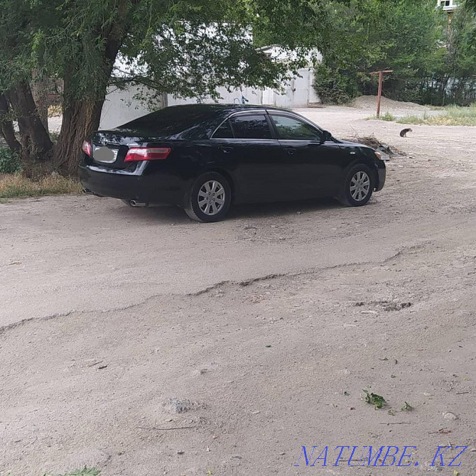 Жылдың Toyota Camry  Алматы - изображение 2