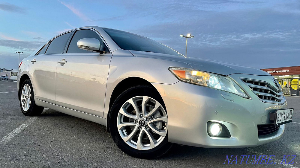 Жылдың Toyota Camry  Петропавл - изображение 1